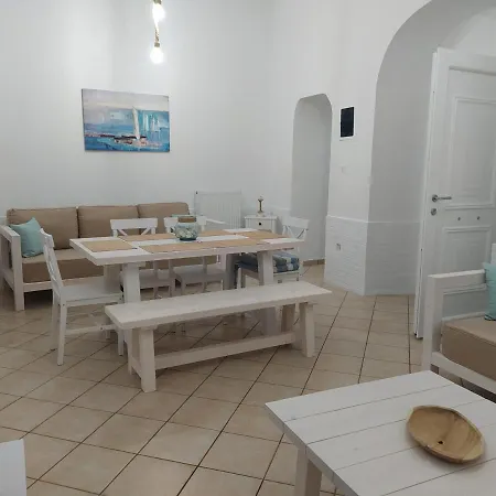 Semesterbostad House Paraporti Ándros