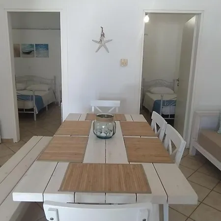House Paraporti Semesterbostad *