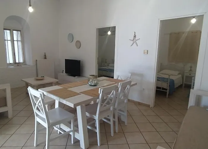 House Paraporti Ándros